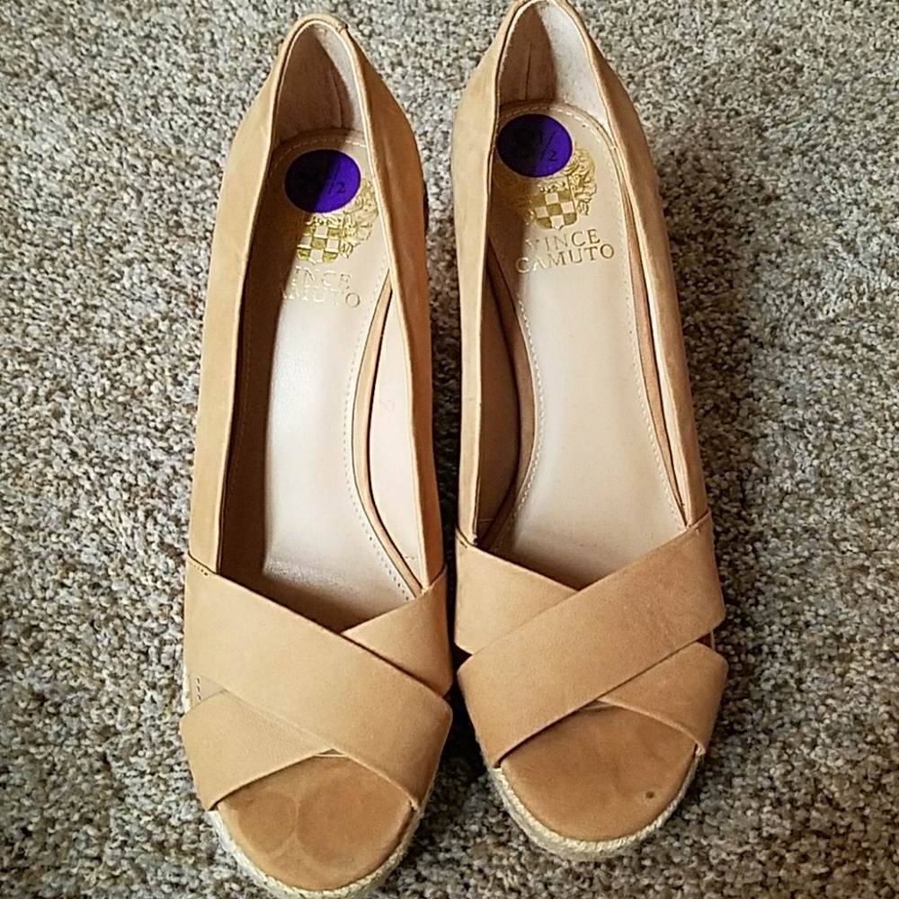 Size 8.5 Beige Suede 4 inch wedge Espadrille.